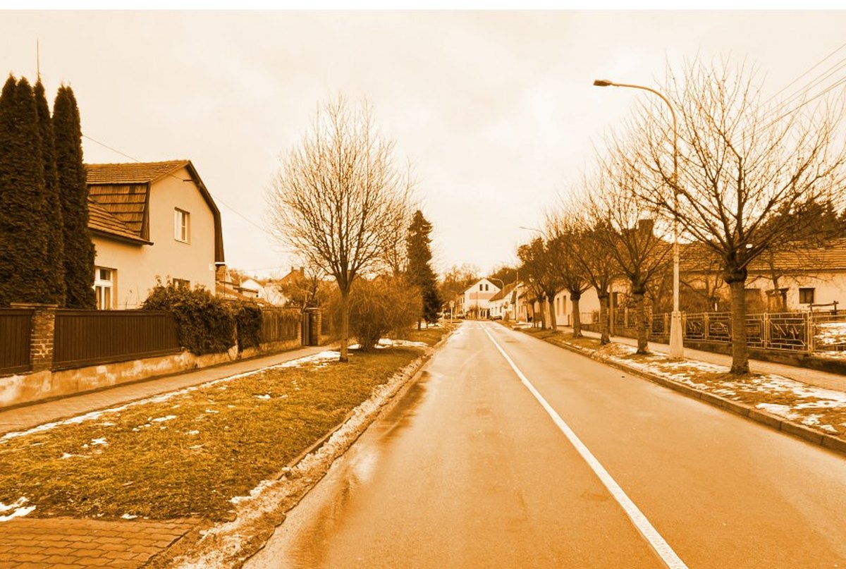 Ulice Chýnovská v Libčicích nad Vltavou